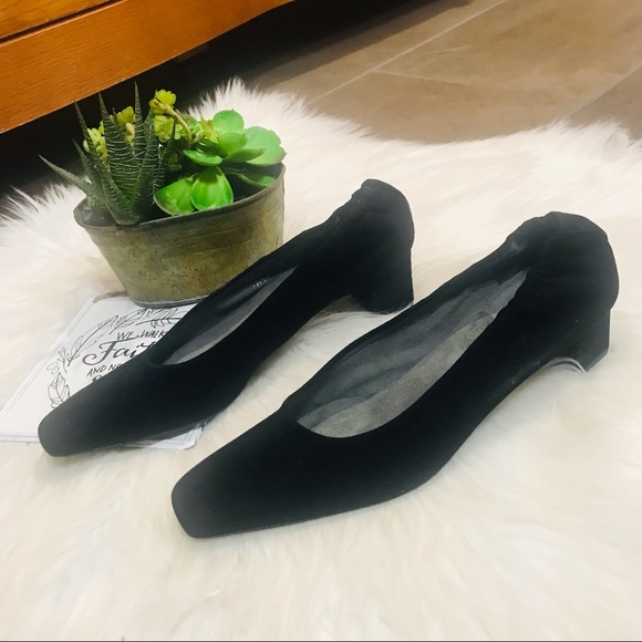 Stuart Weitzman Square Toe Suede Block Heels 7.5M - Picture 3 of 10